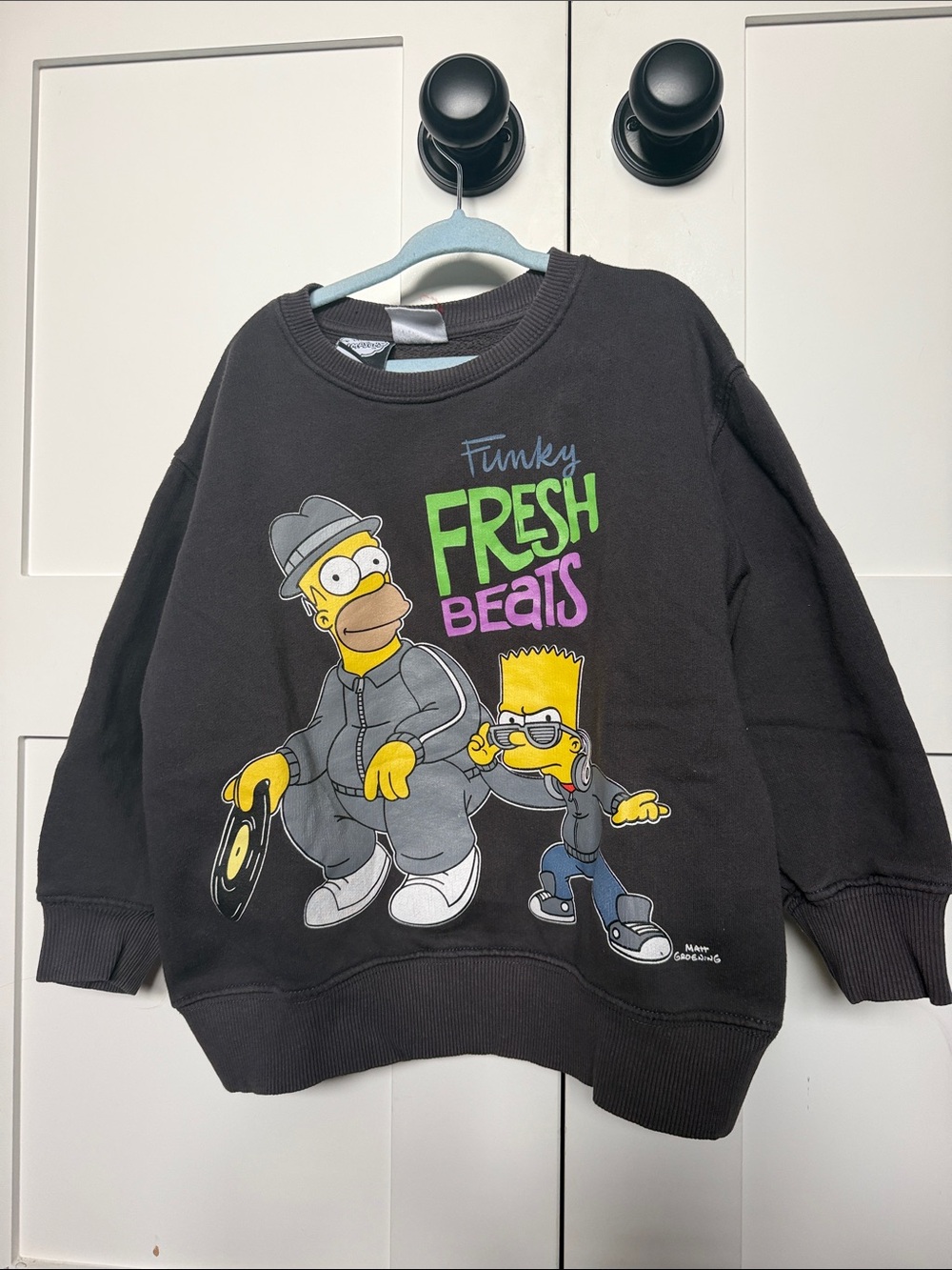 Zara x The Simpsons sweatshirt.